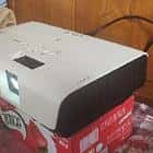 急需用钱，日本纯进口爱普生投影机投影仪低价转让