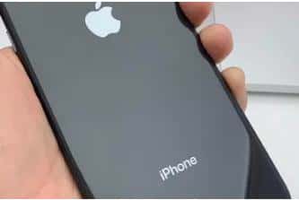 限今晚明天急出一部苹果7 亮黑 国行三网128g 9.9新